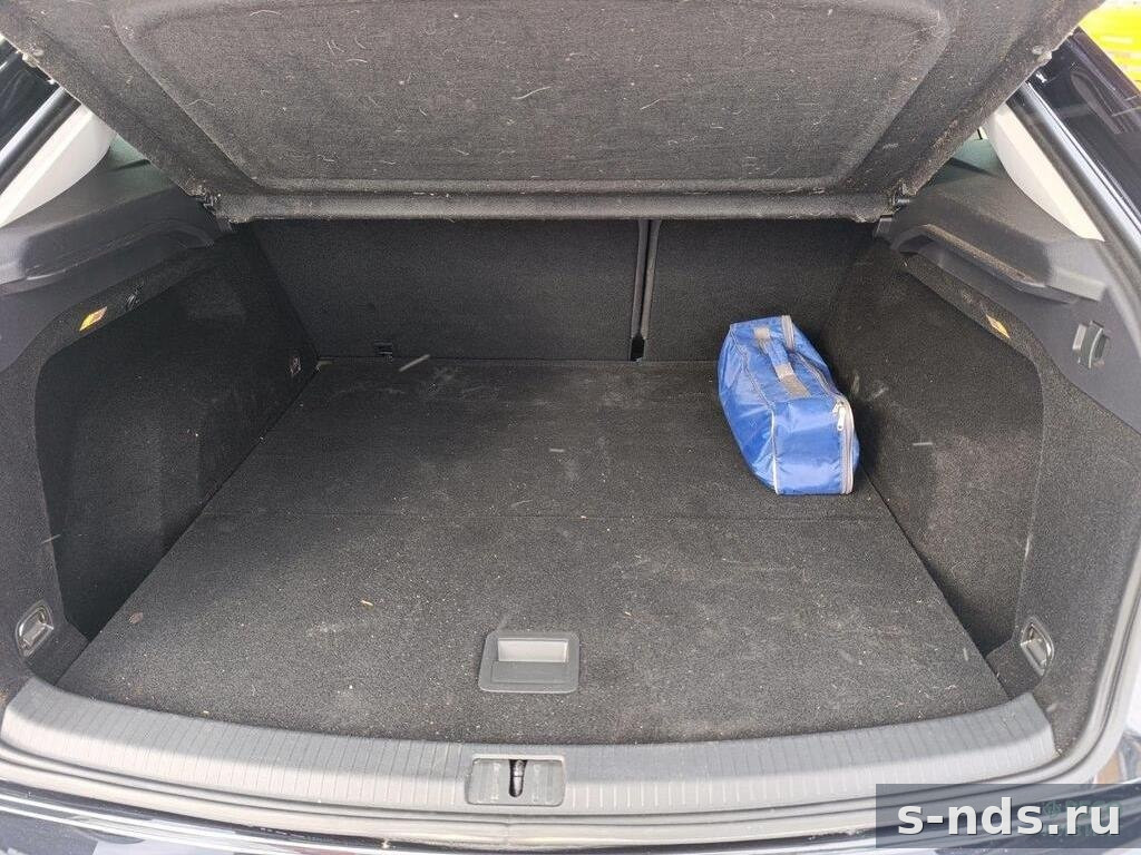 VOLKSWAGEN Teramont X 2023г.
