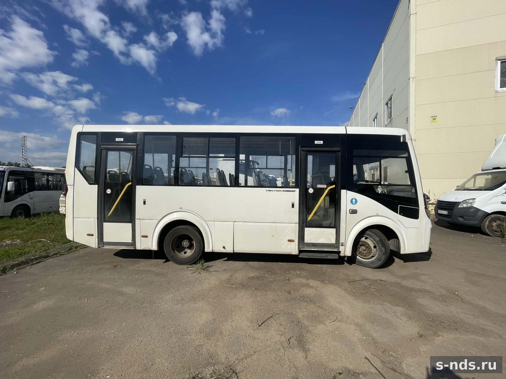 Автобус городской