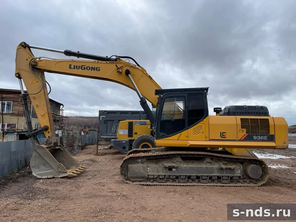 Экскаватор