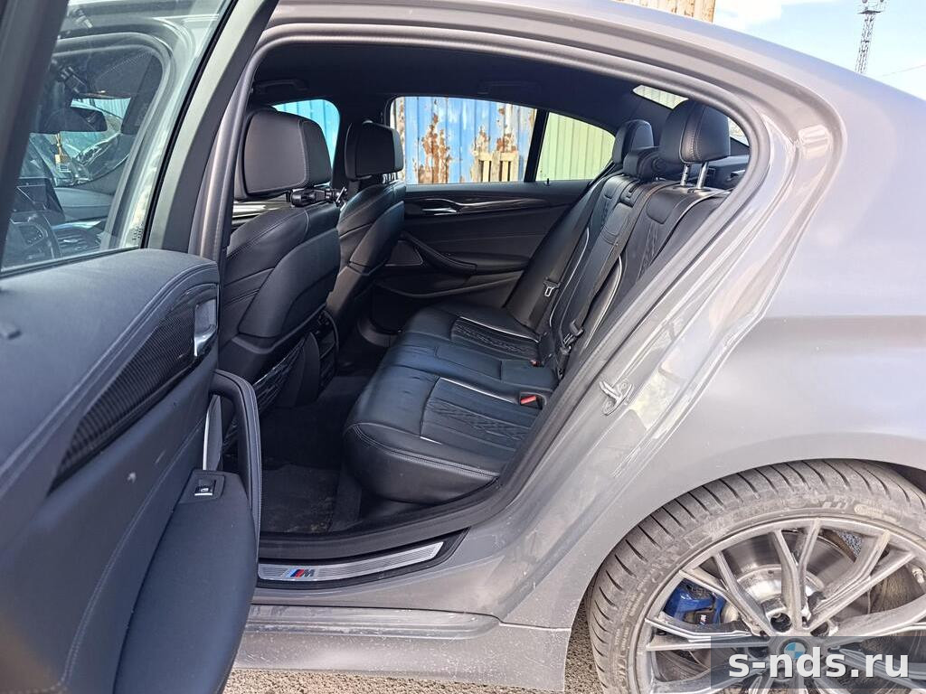 BMW 530d xDrive M Sport Plus 2021г.