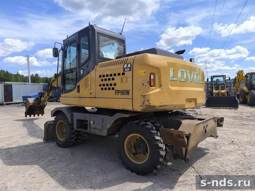 Колесный Экскаватор LOVOL FP160W