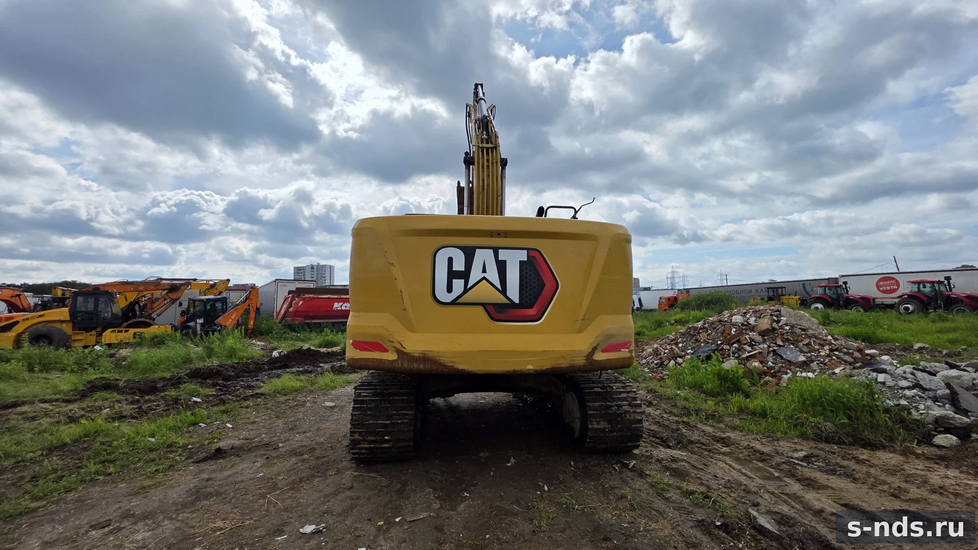 Экскаватор