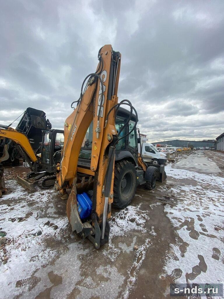 Экскаватор-погрузчик CASE 570ST 2022г.