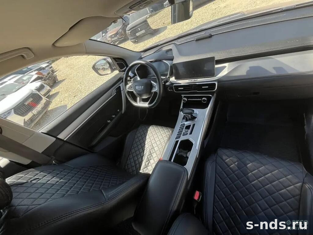 GEELY COOLRAY