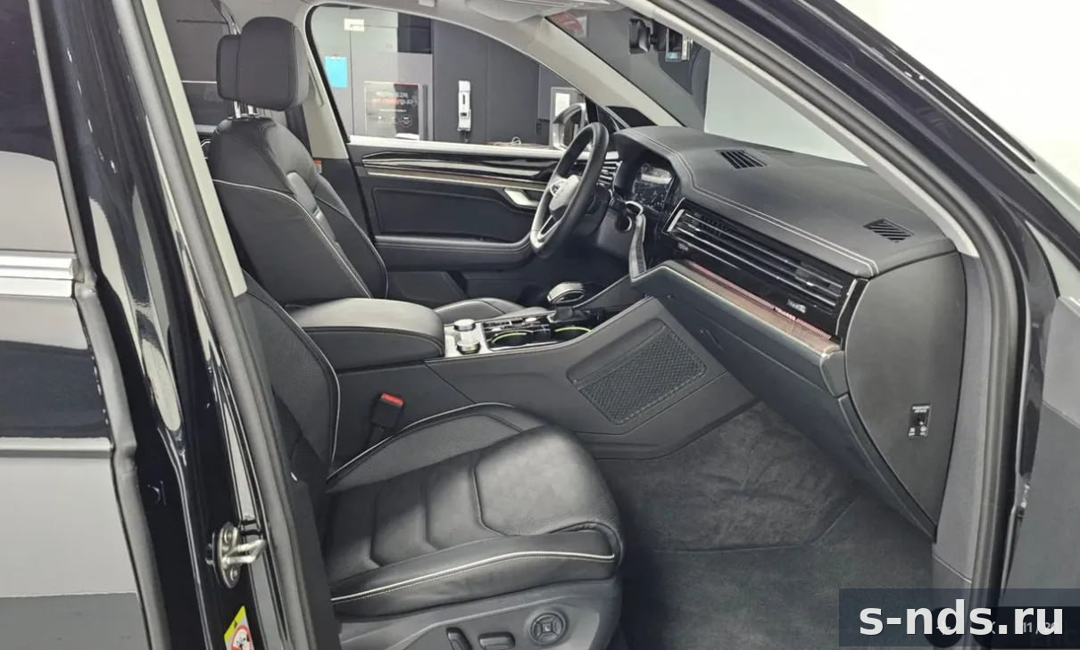 Volkswagen Touareg 2024 г.в.