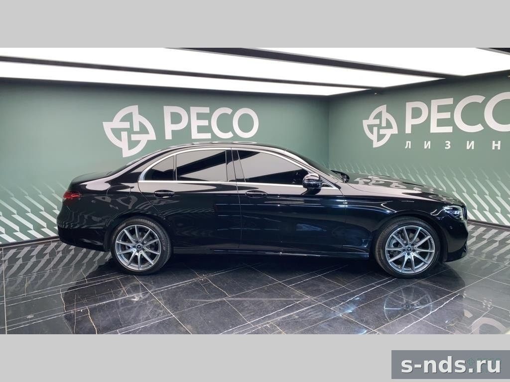 MERCEDES-BENZ E 220 d 4MATIC 2022г.