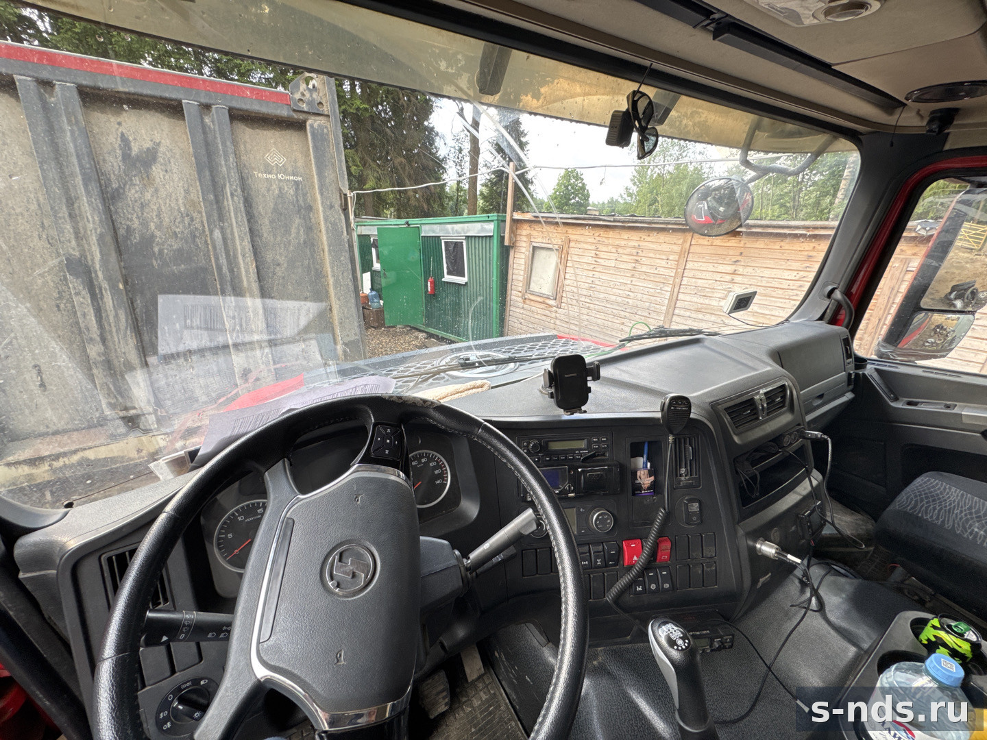 Самосвал Shacman SX33186V366 25м³ 2023