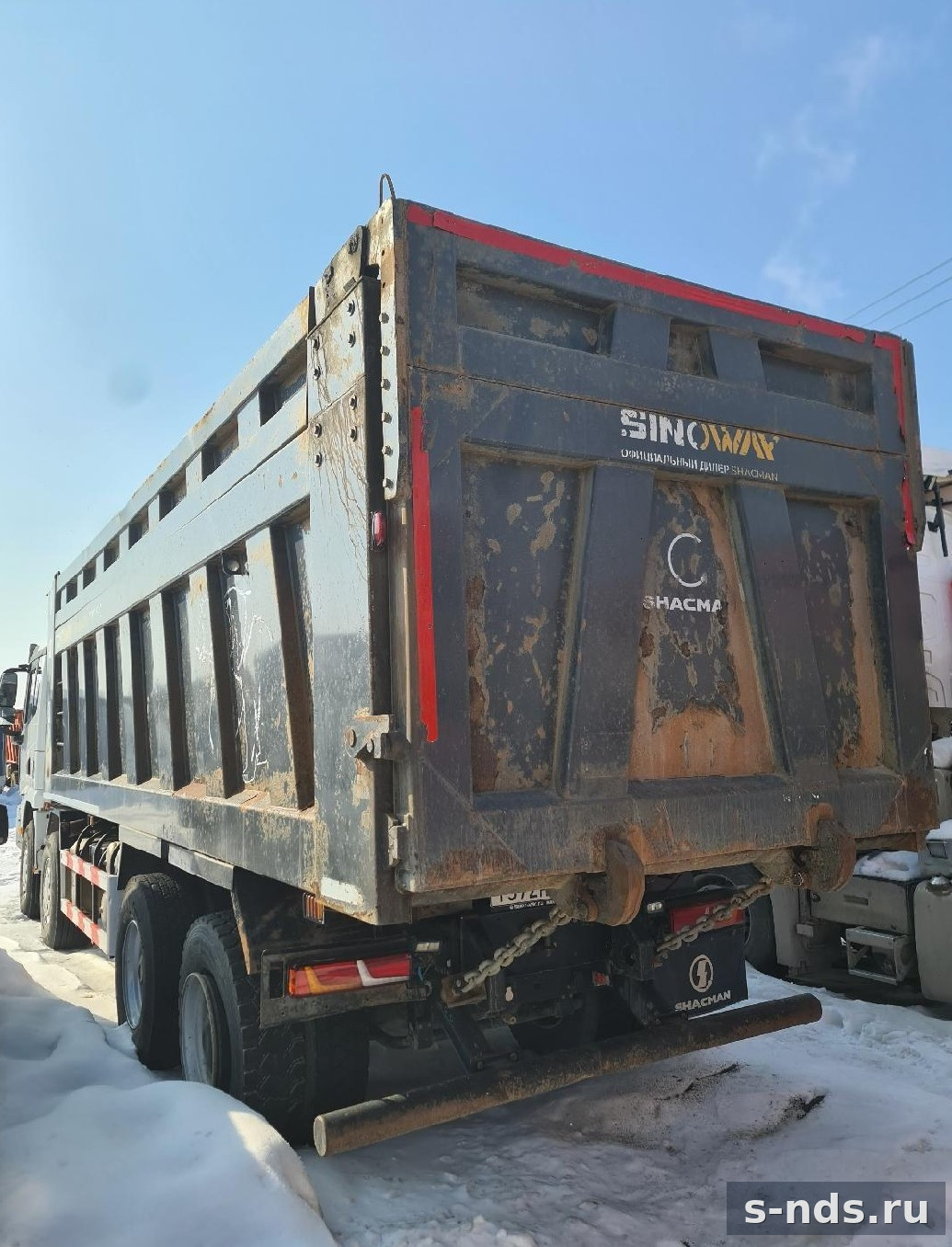 Самосвал Shacman SX33186V366 2024