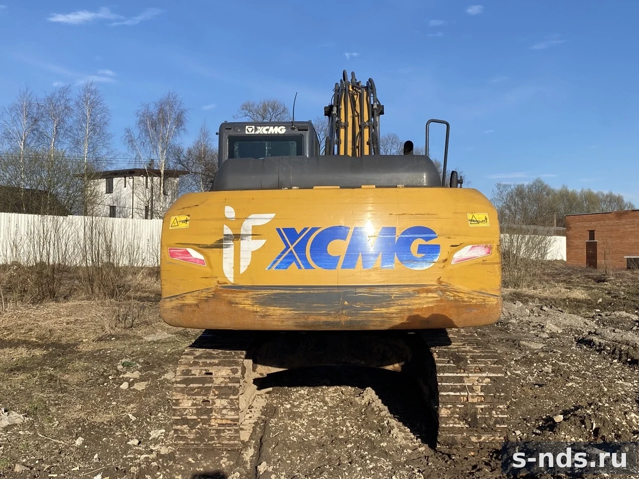 Экскаватор