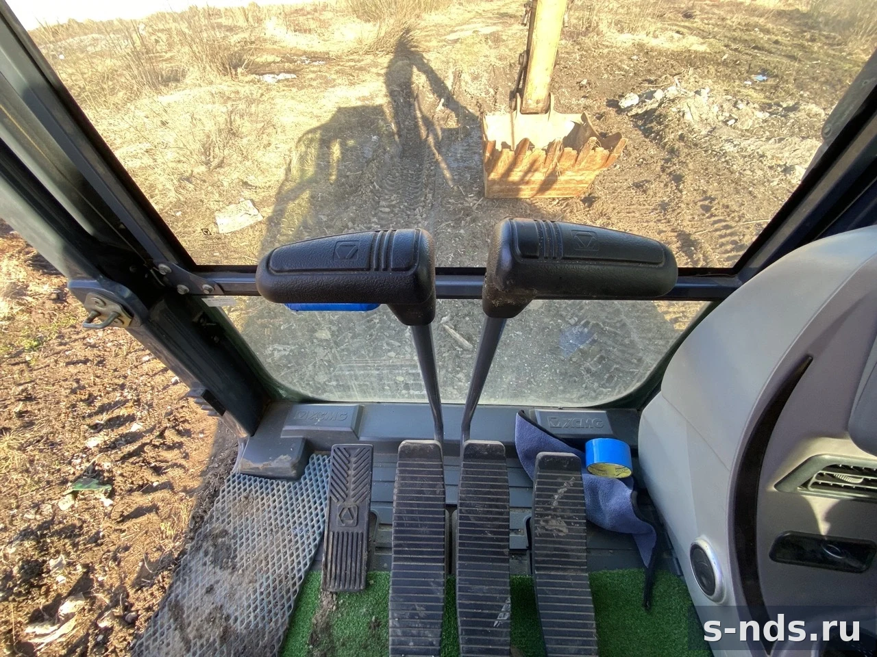 Экскаватор