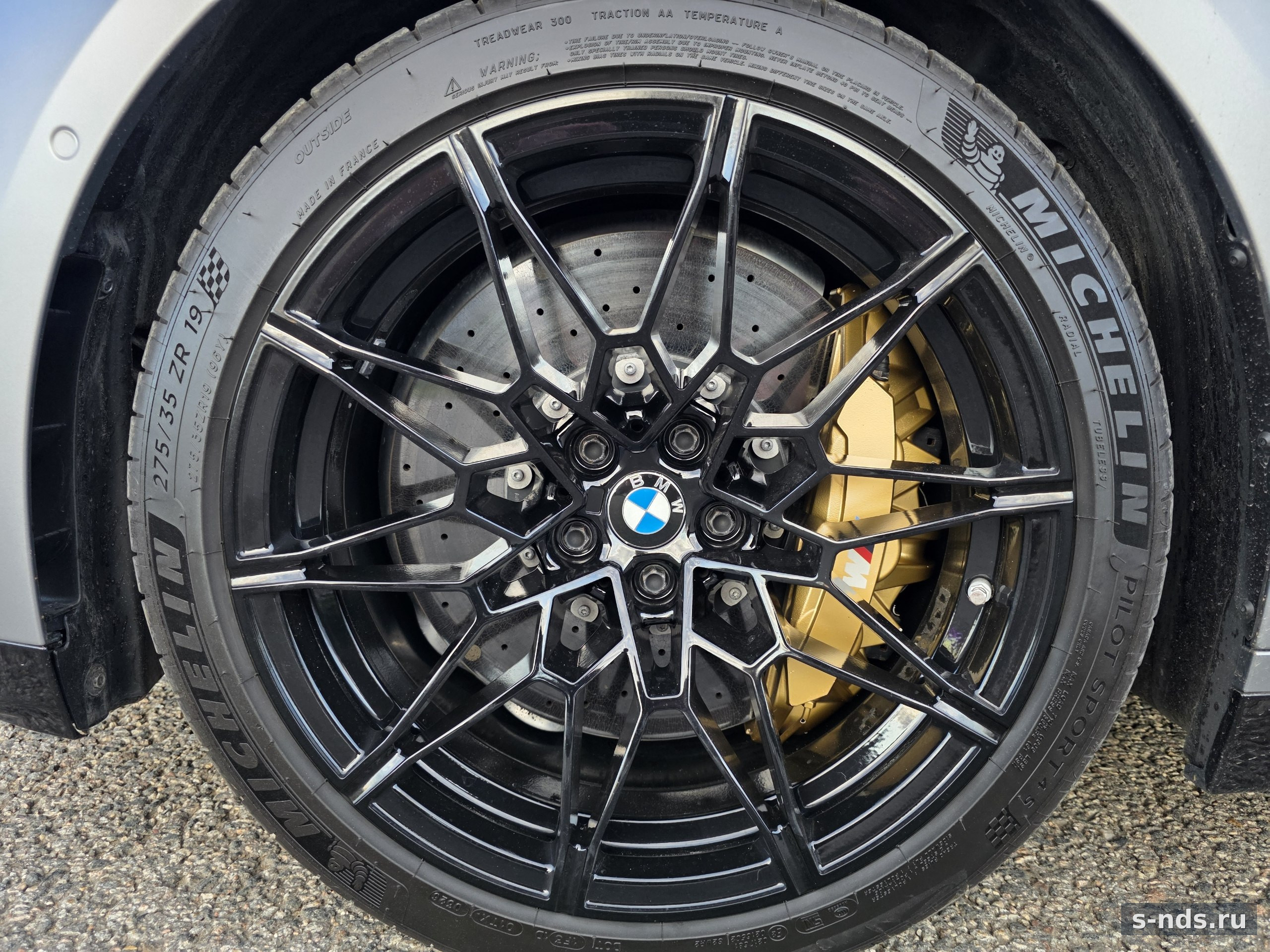 BMW M3 Competition touring 2025г