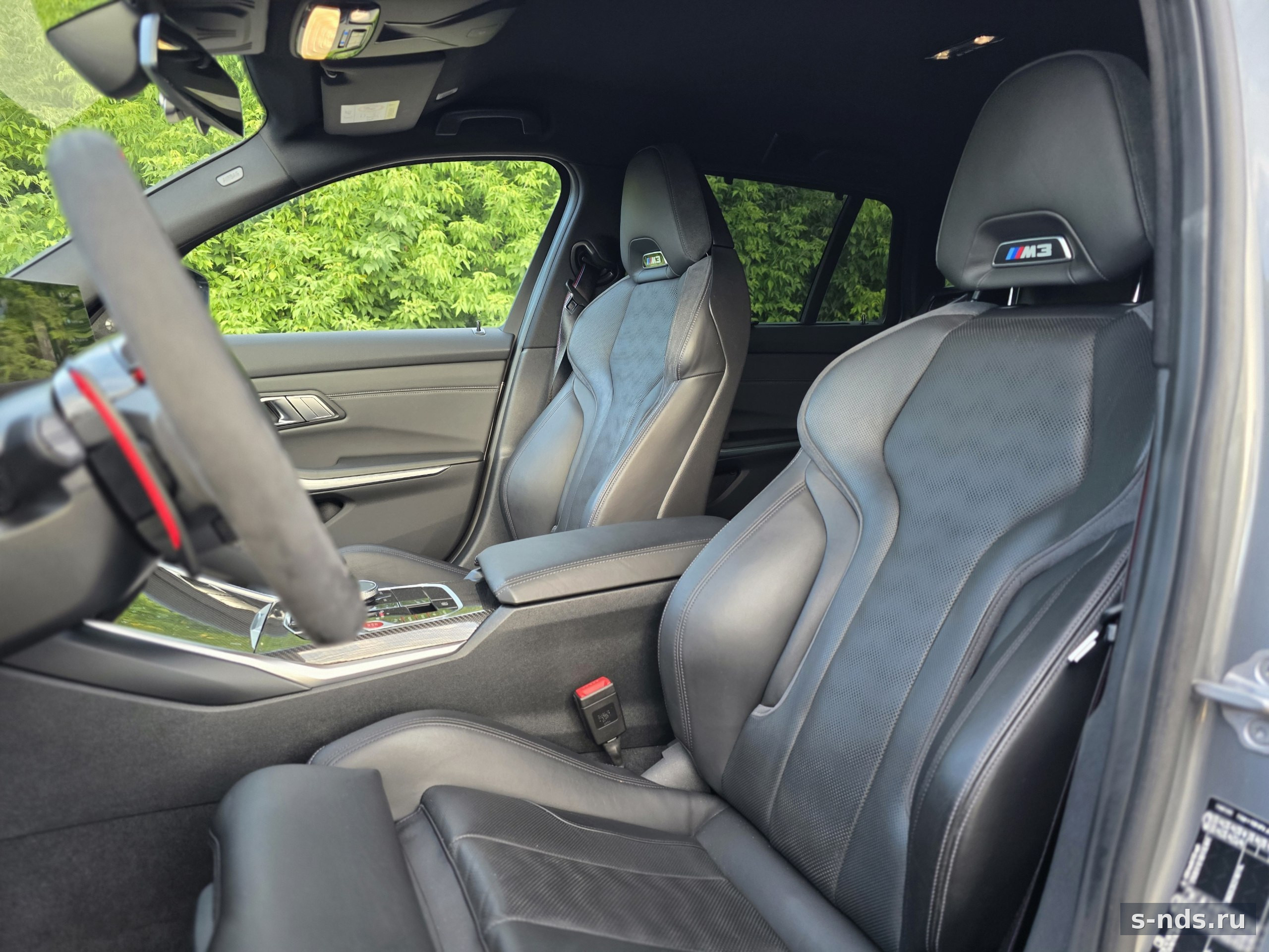 BMW M3 Competition touring 2025г