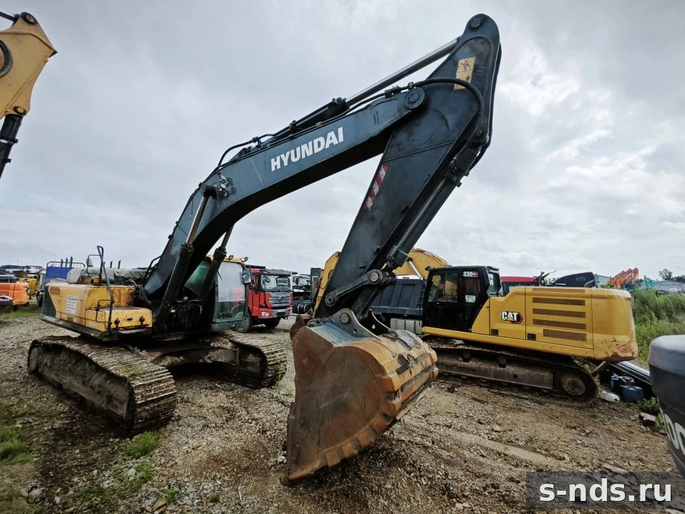 Экскаватор