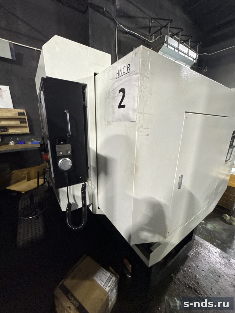 Токарный станок на горизонтальной станине IRONMAC IT-560