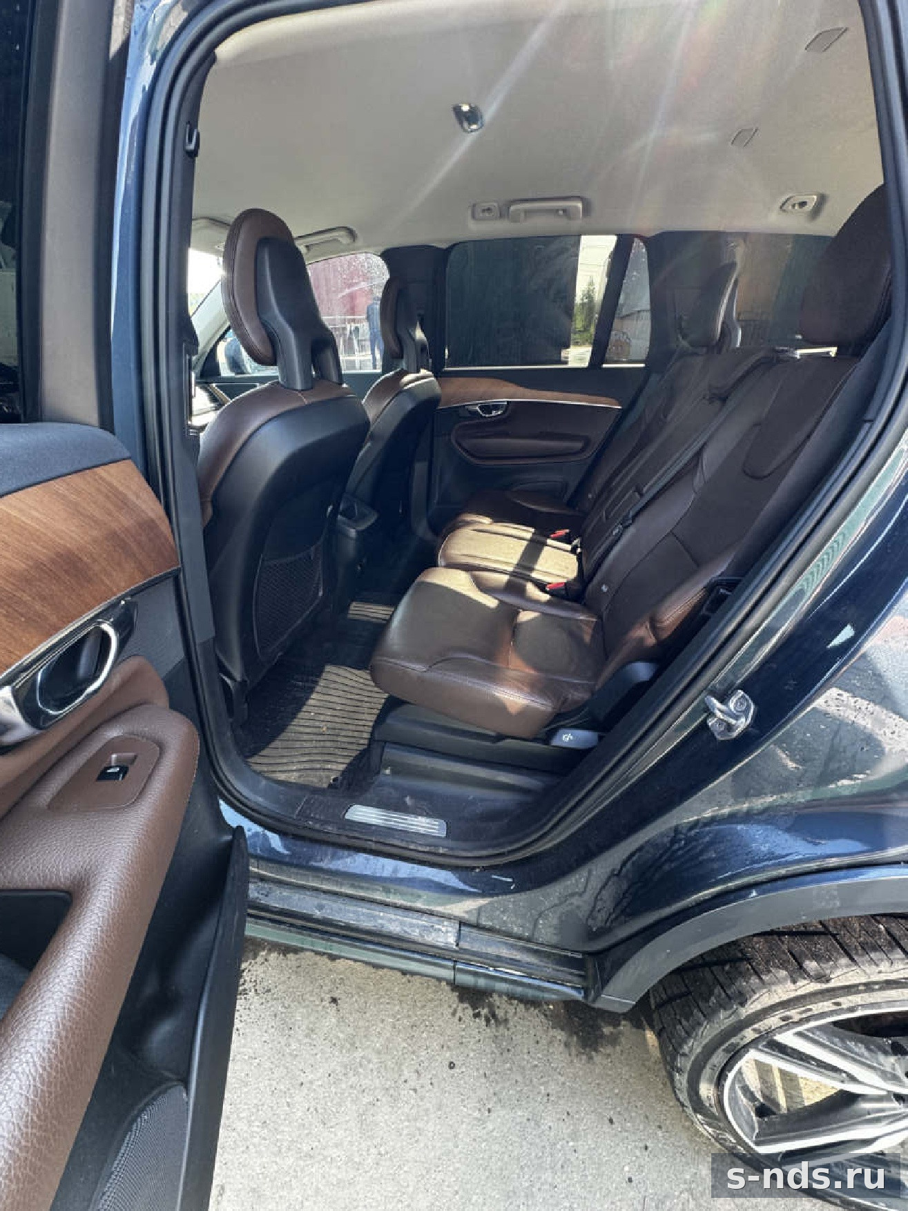 Volvo XC90 2.0 2020г.
