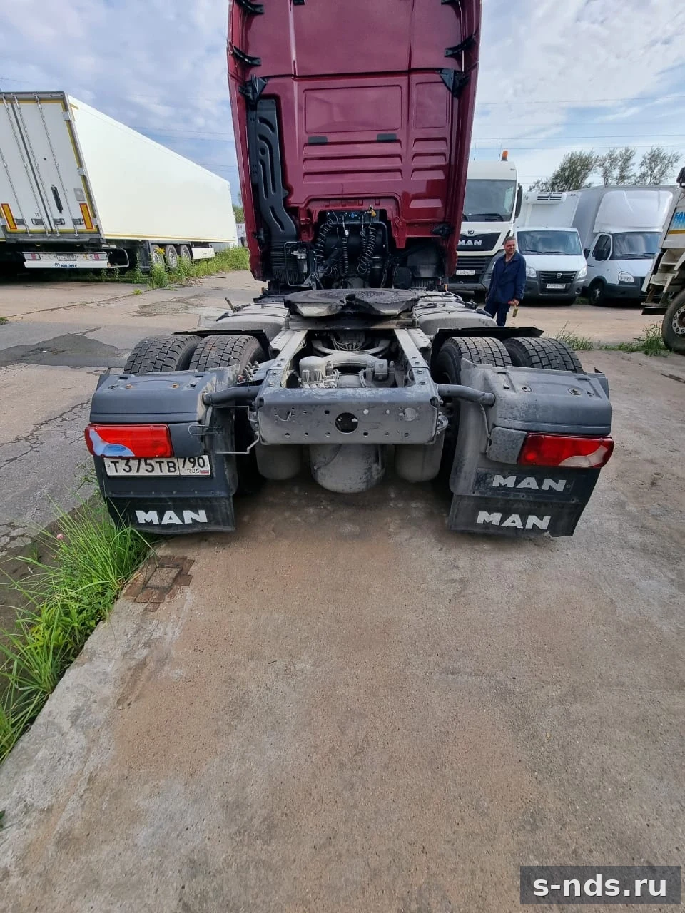 MAN