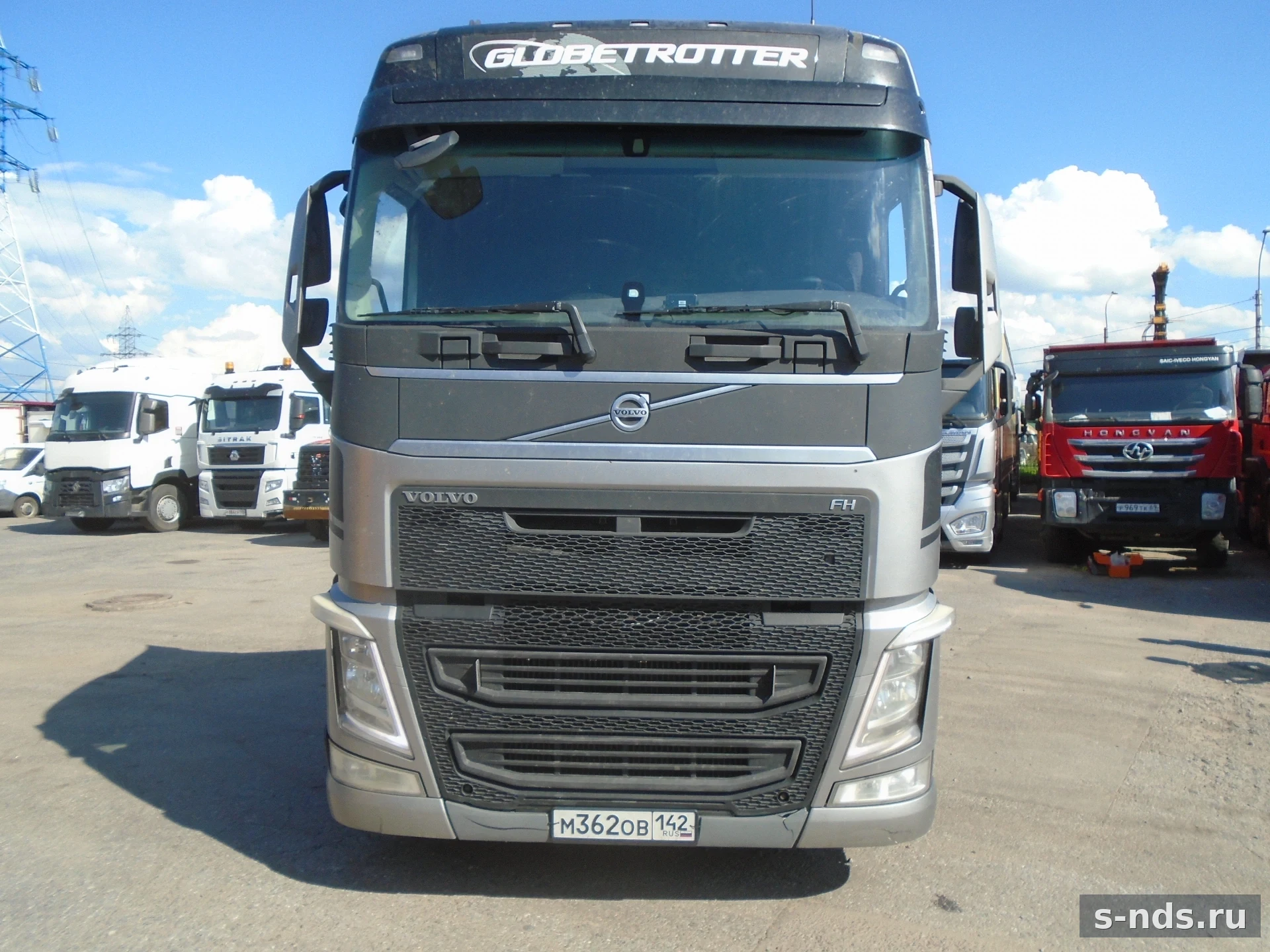 VOLVO