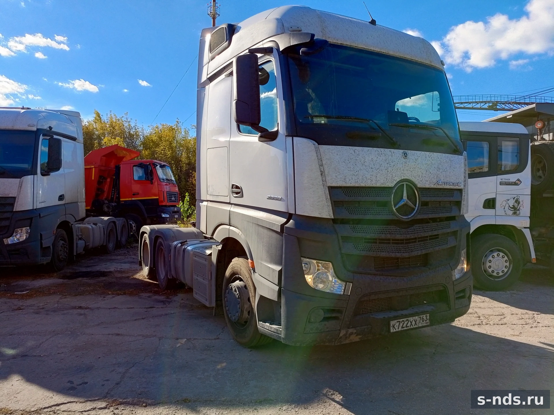 MERCEDES-BENZ