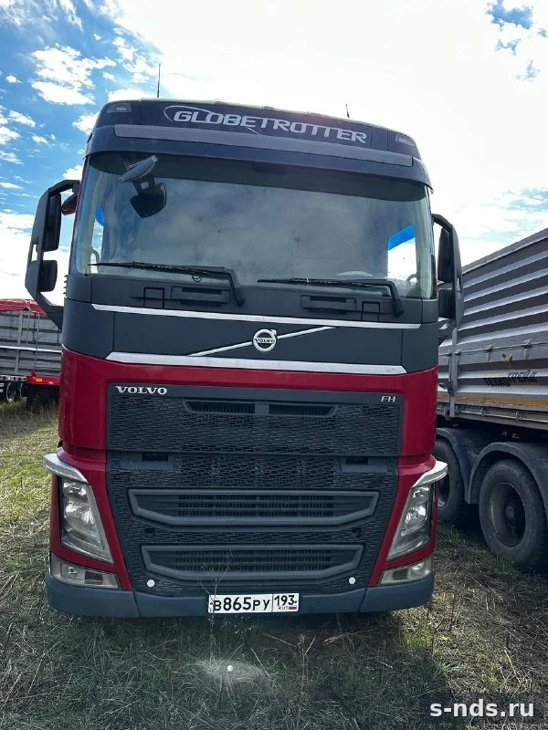 VOLVO