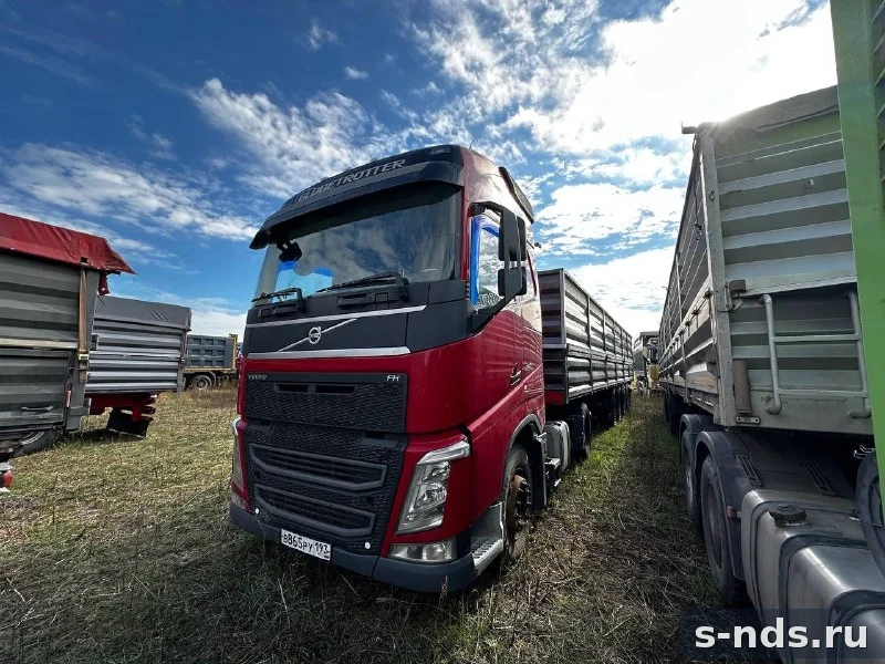 VOLVO
