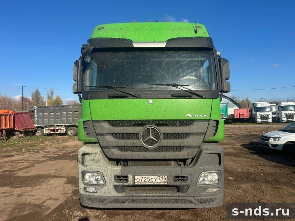 MERCEDES-BENZ