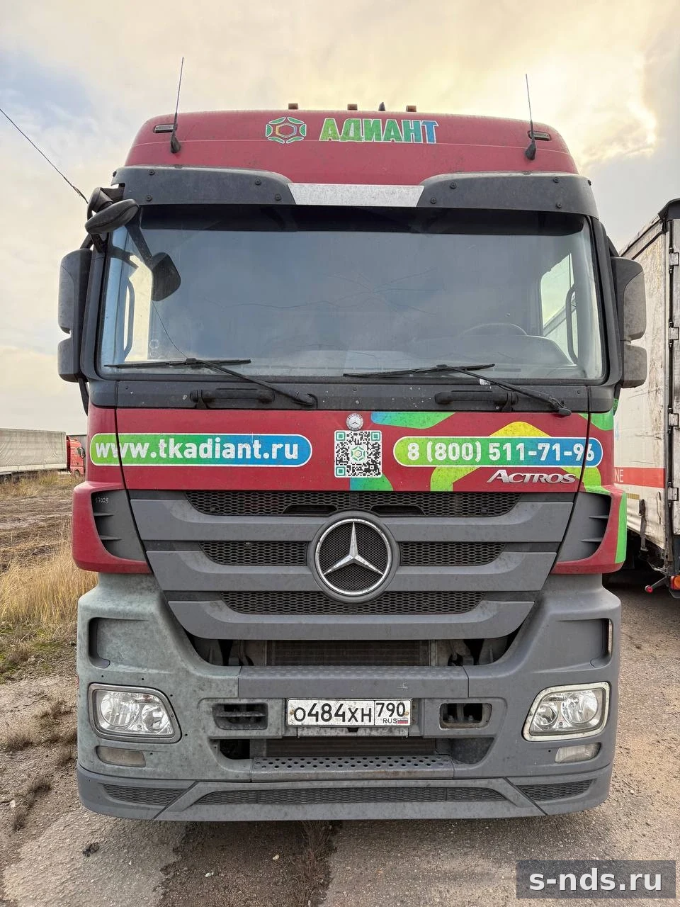 MERCEDES-BENZ