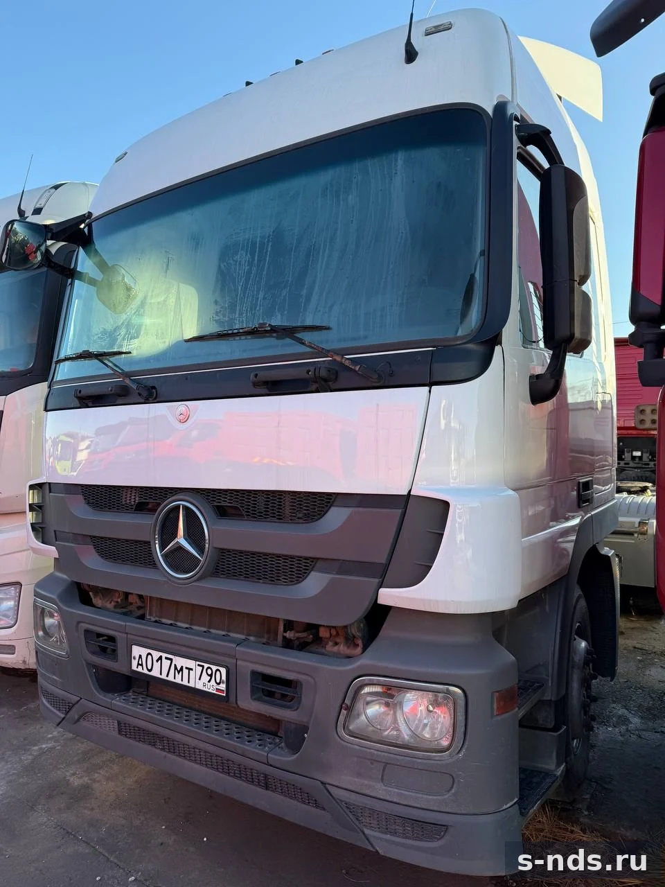 MERCEDES-BENZ
