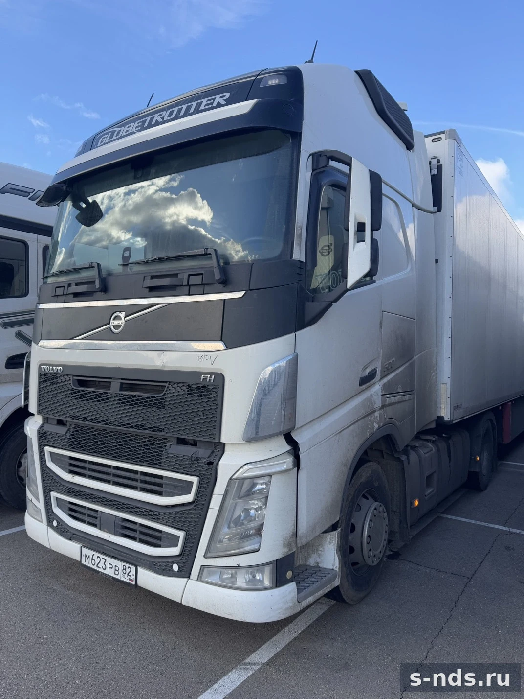 VOLVO