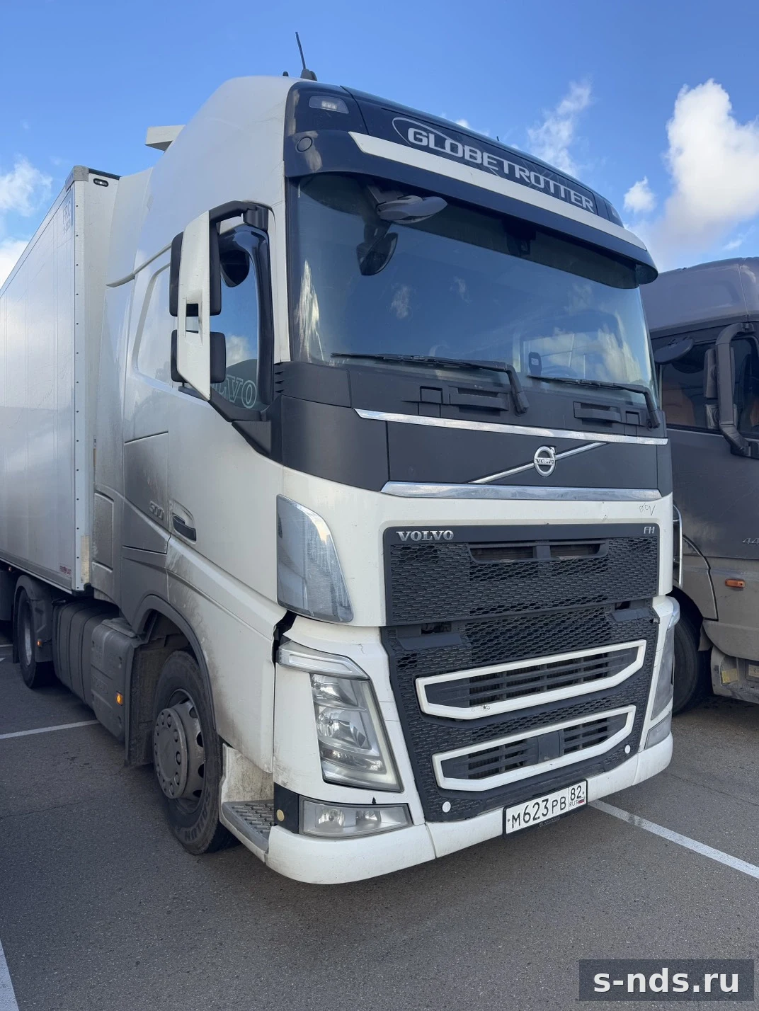 VOLVO