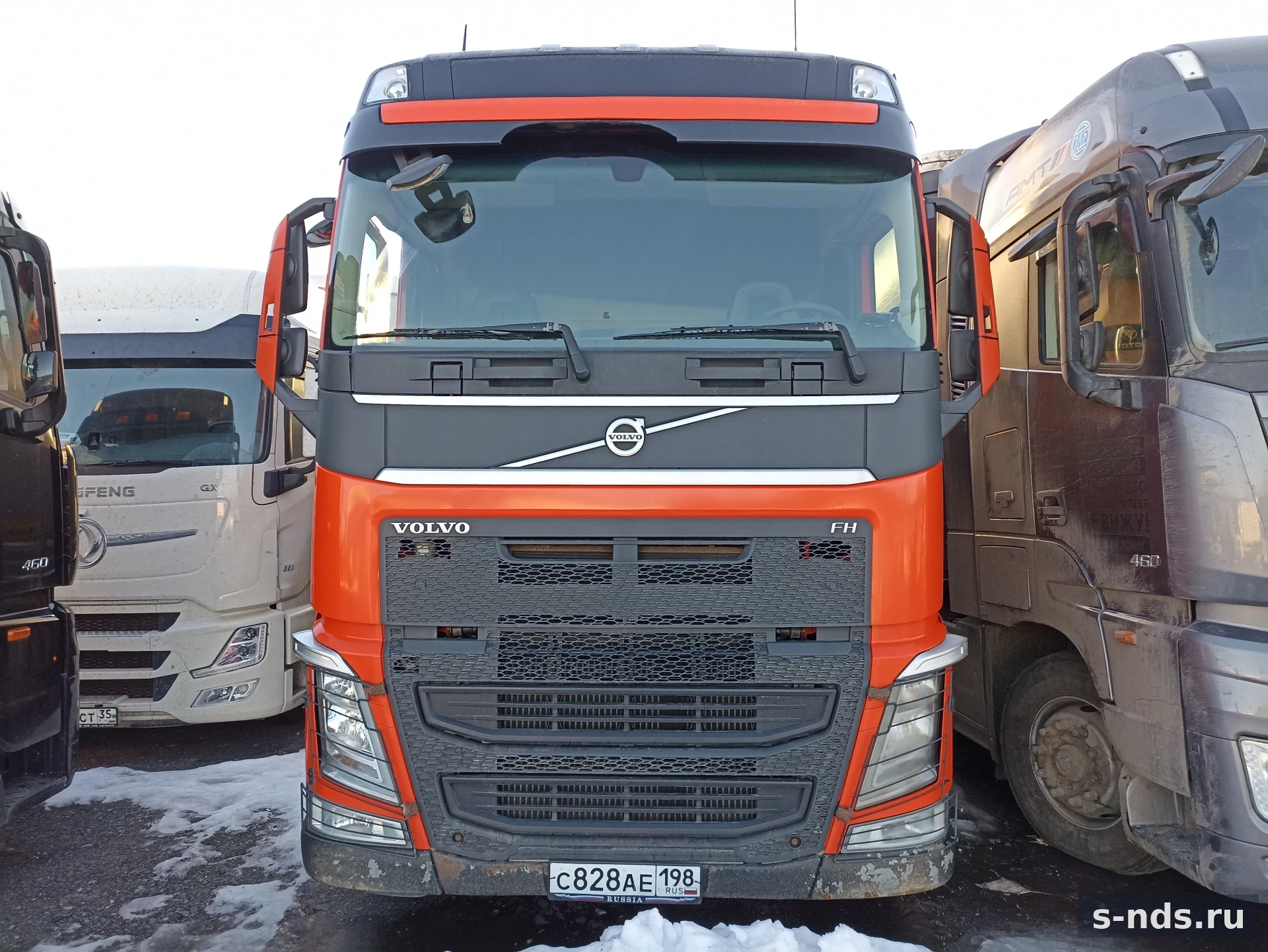 VOLVO