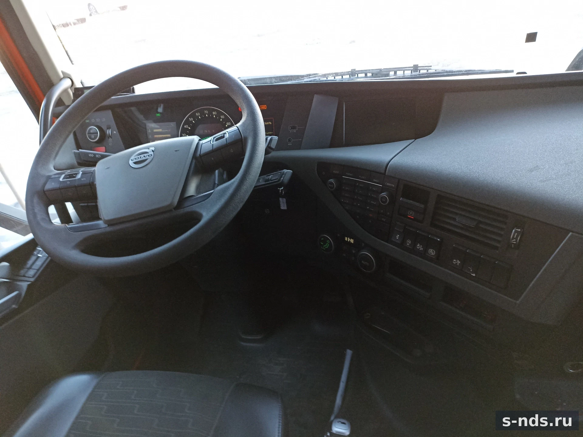 VOLVO