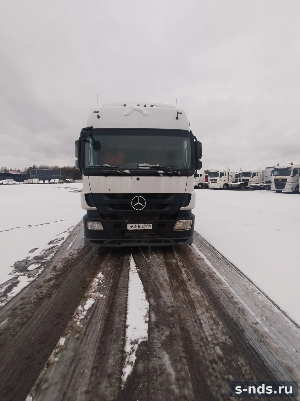 MERCEDES-BENZ
