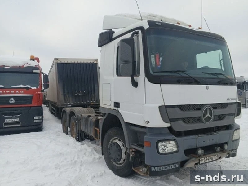 MERCEDES-BENZ