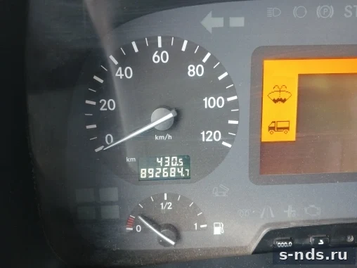 MERCEDES-BENZ
