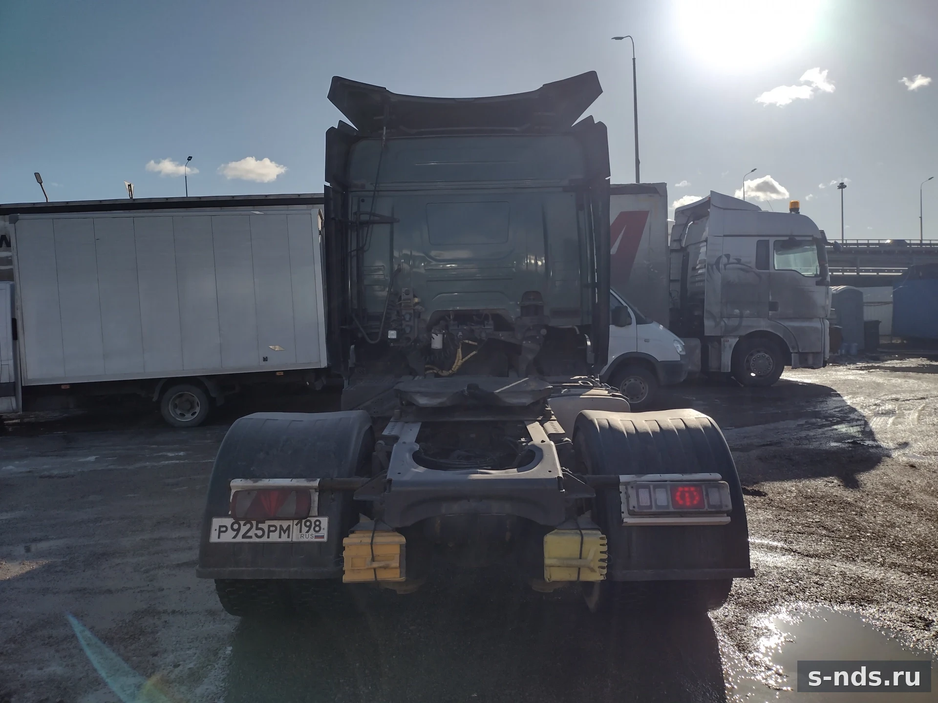 SCANIA