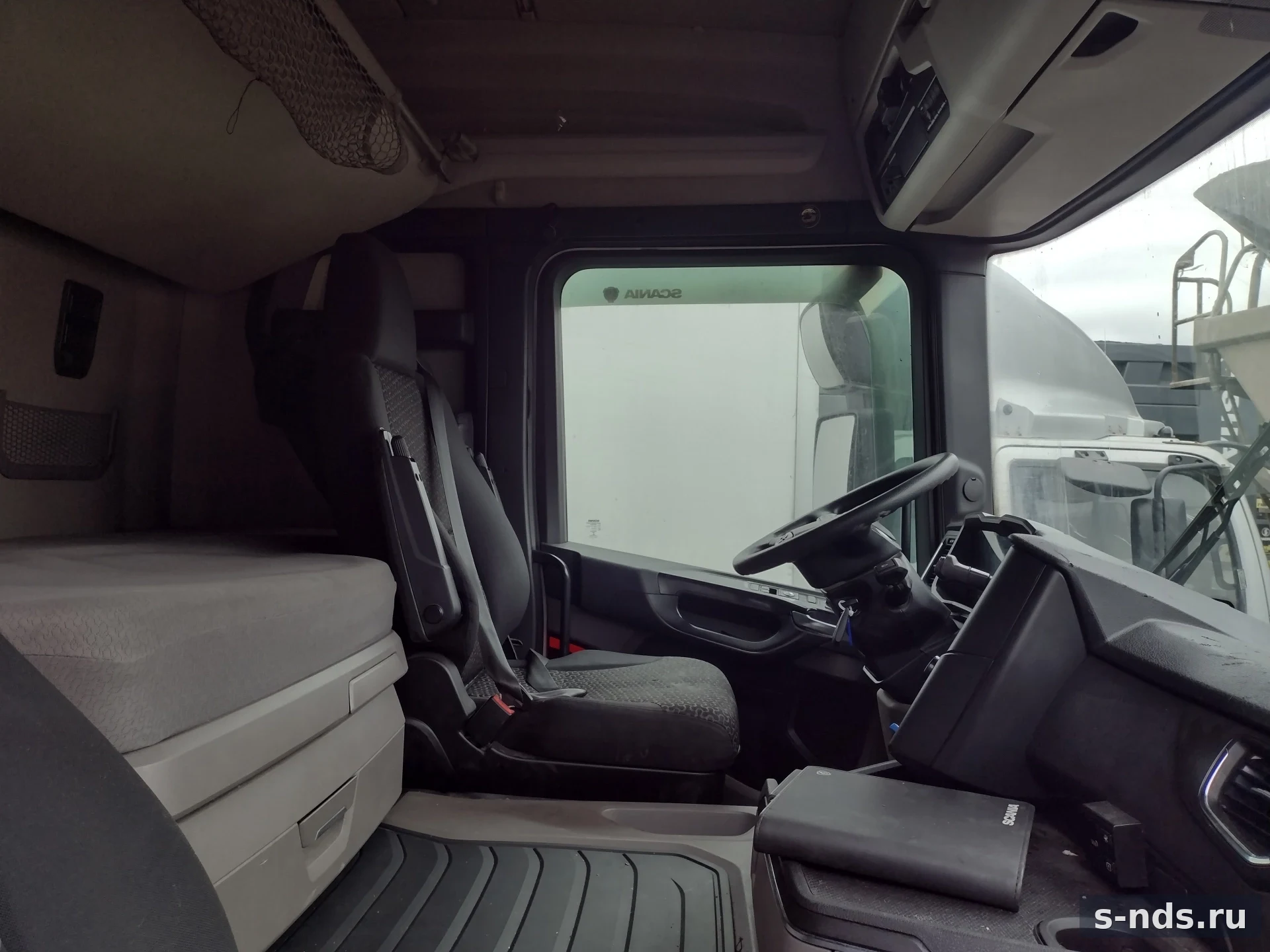 SCANIA