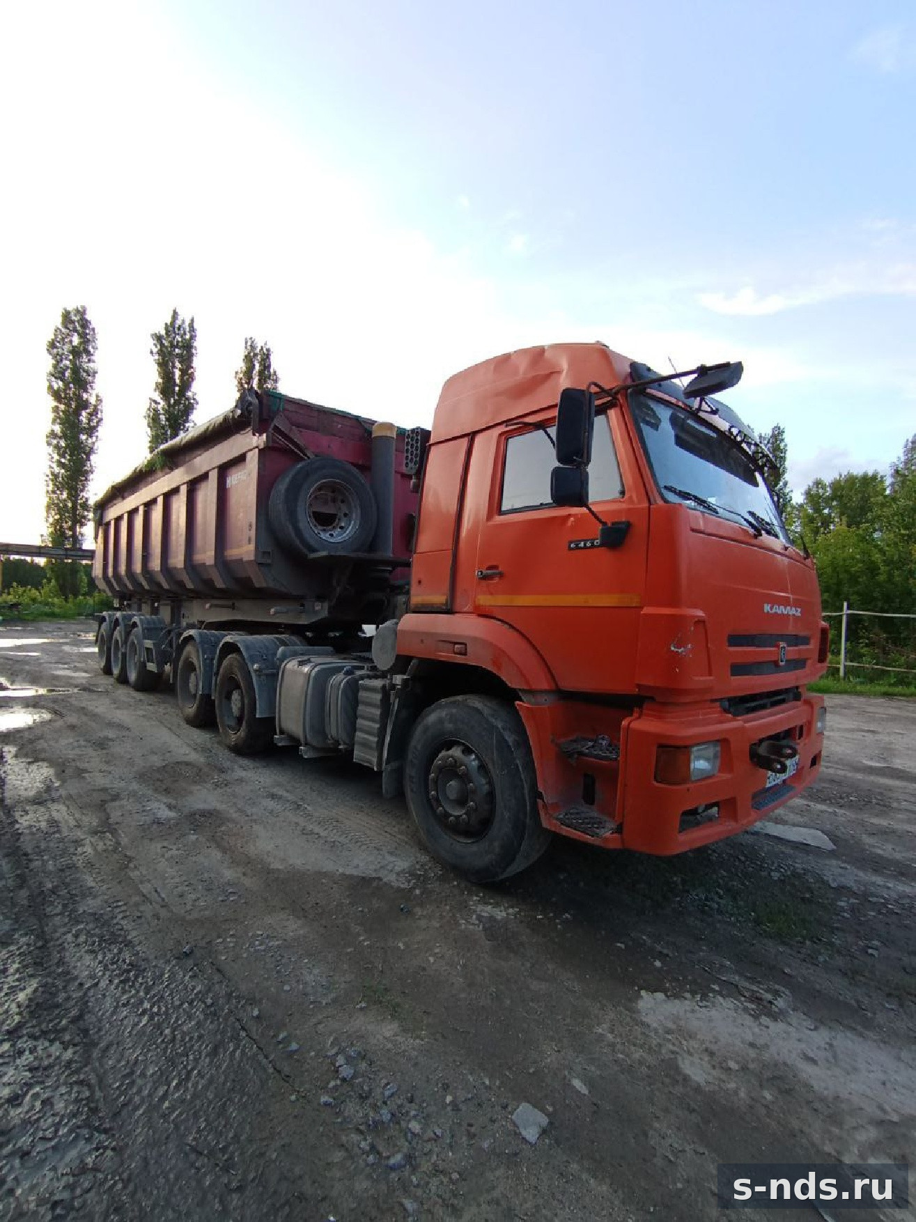 Тягач седельный КАМАЗ 6460-73