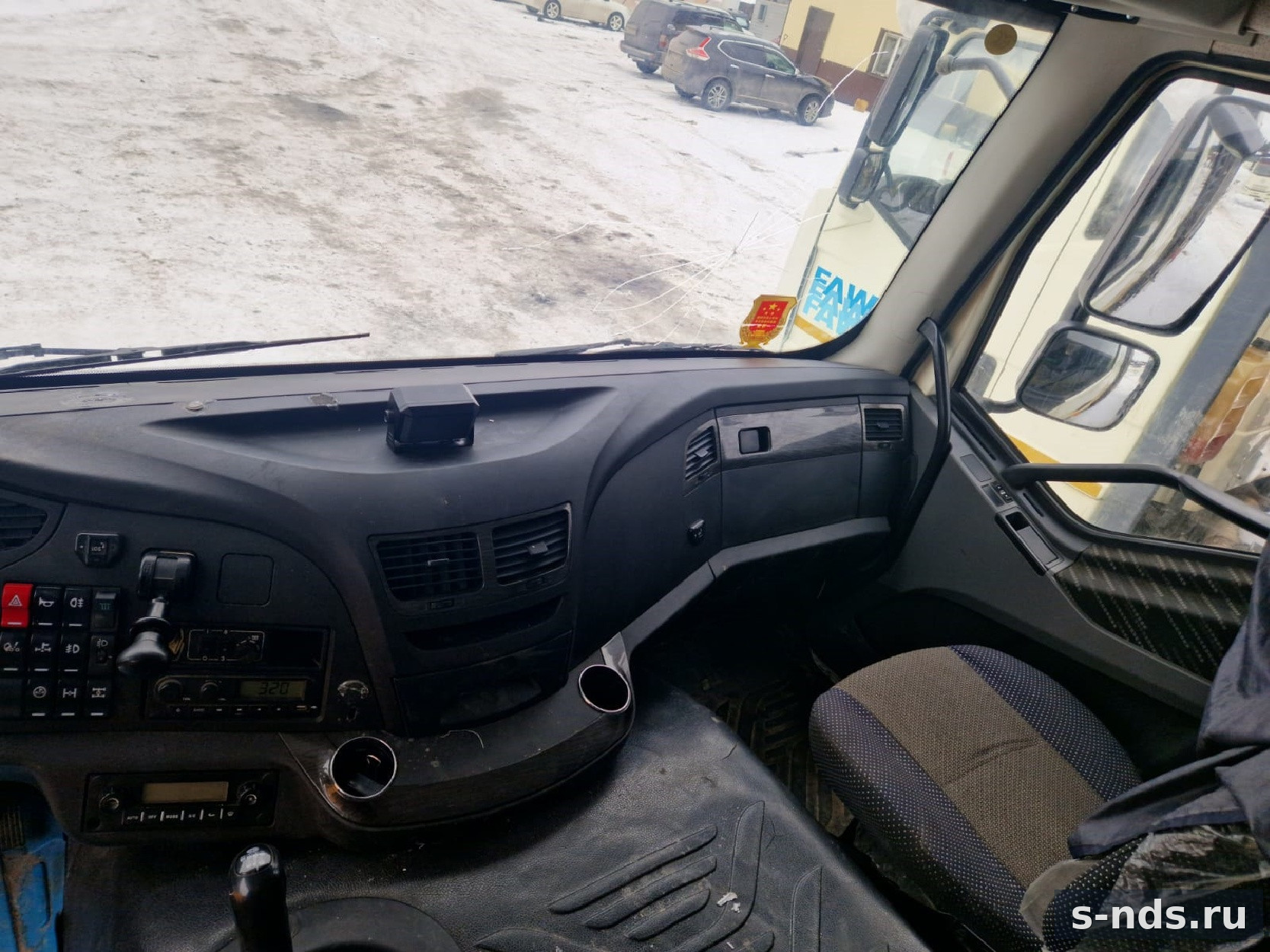 Самосвал FAW J6 2022г.