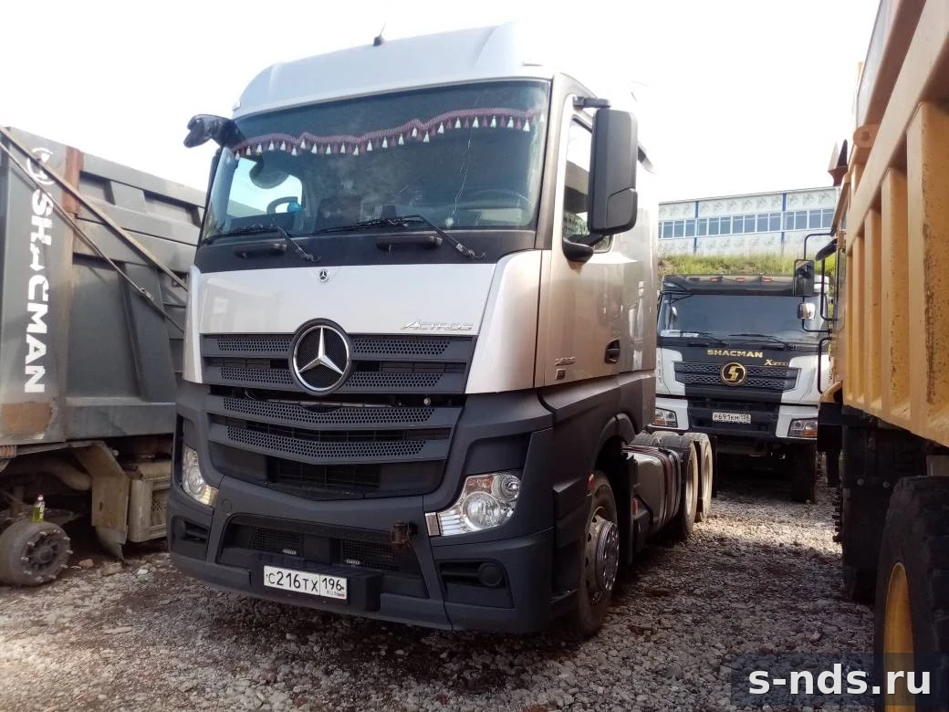 MERCEDES-BENZ