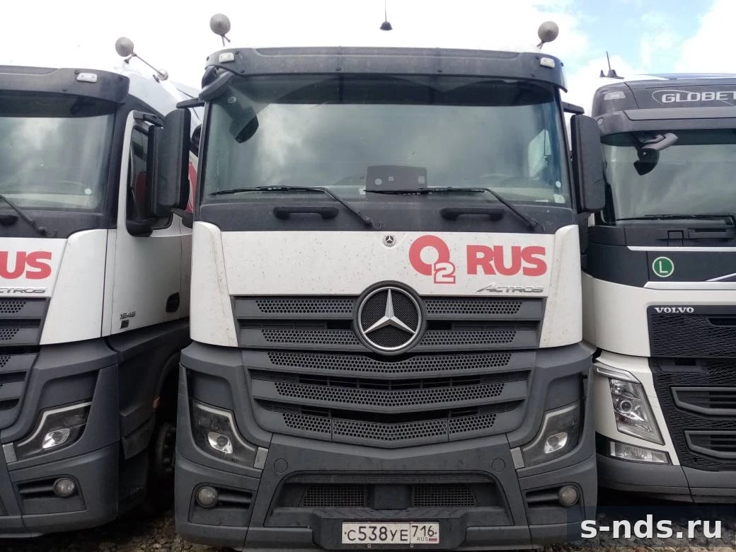 MERCEDES-BENZ