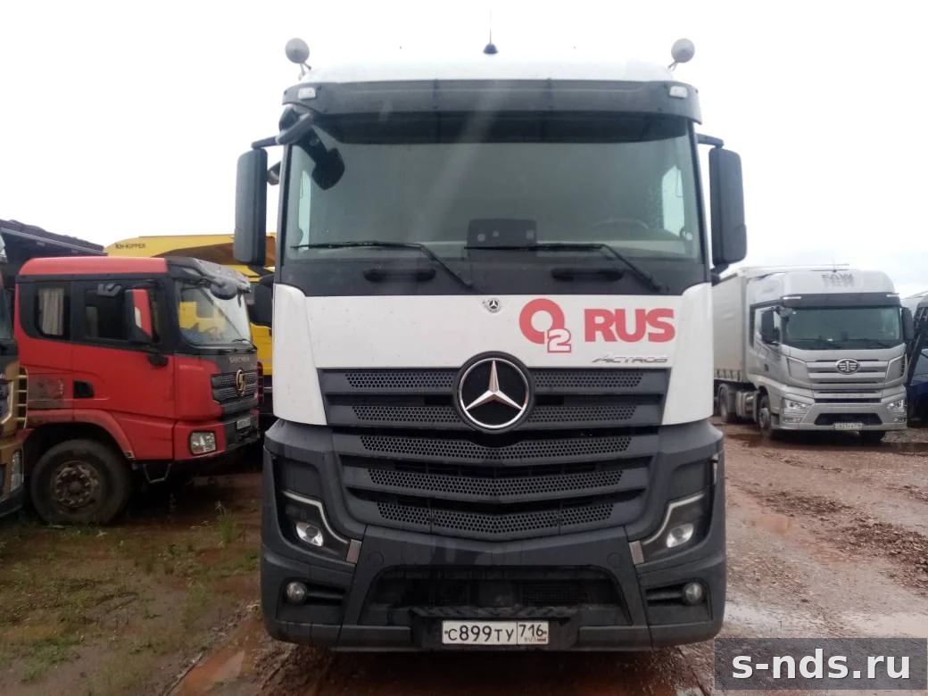 MERCEDES-BENZ