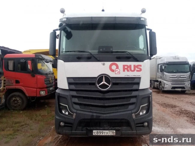 MERCEDES-BENZ