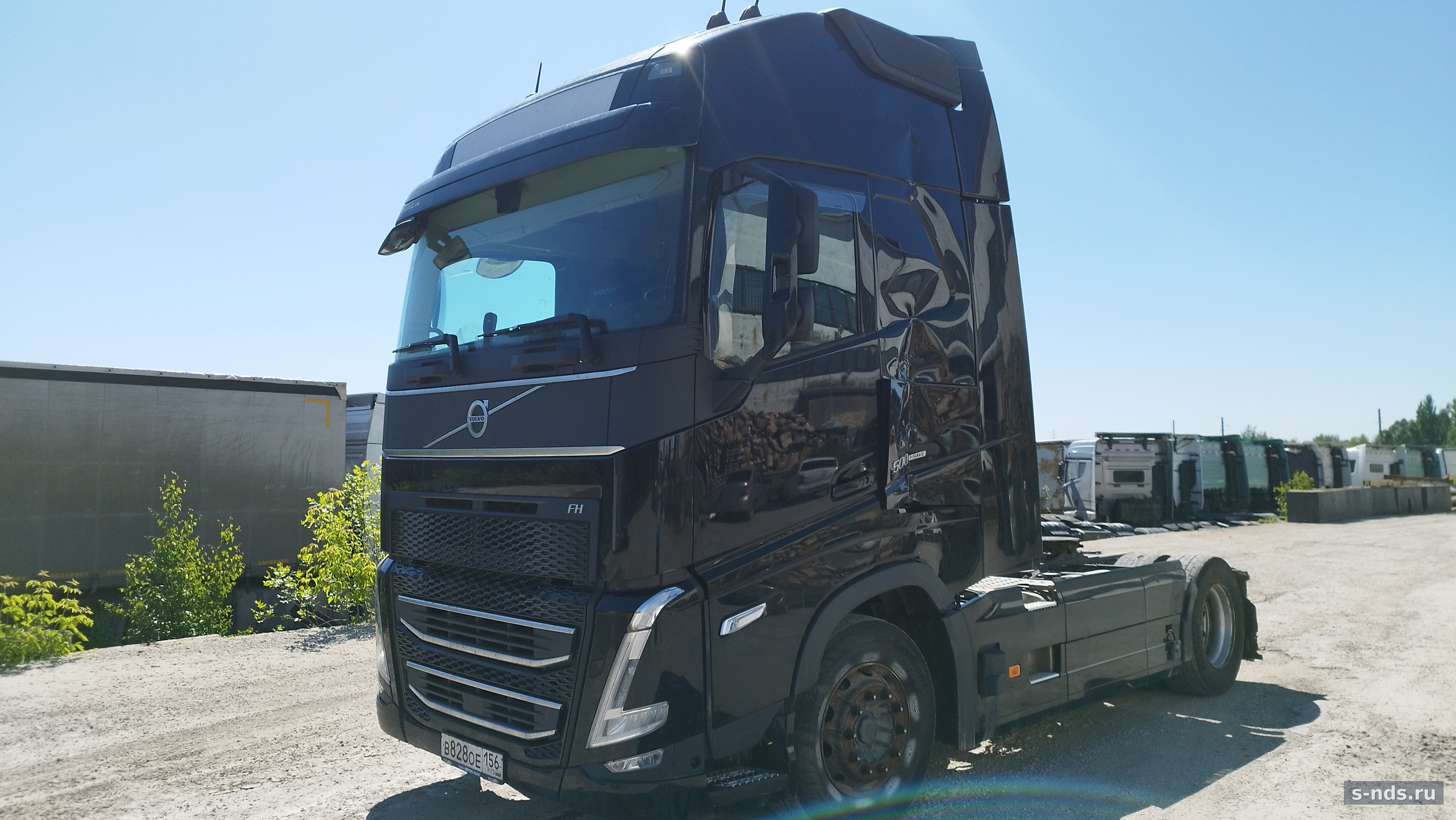 VOLVO
