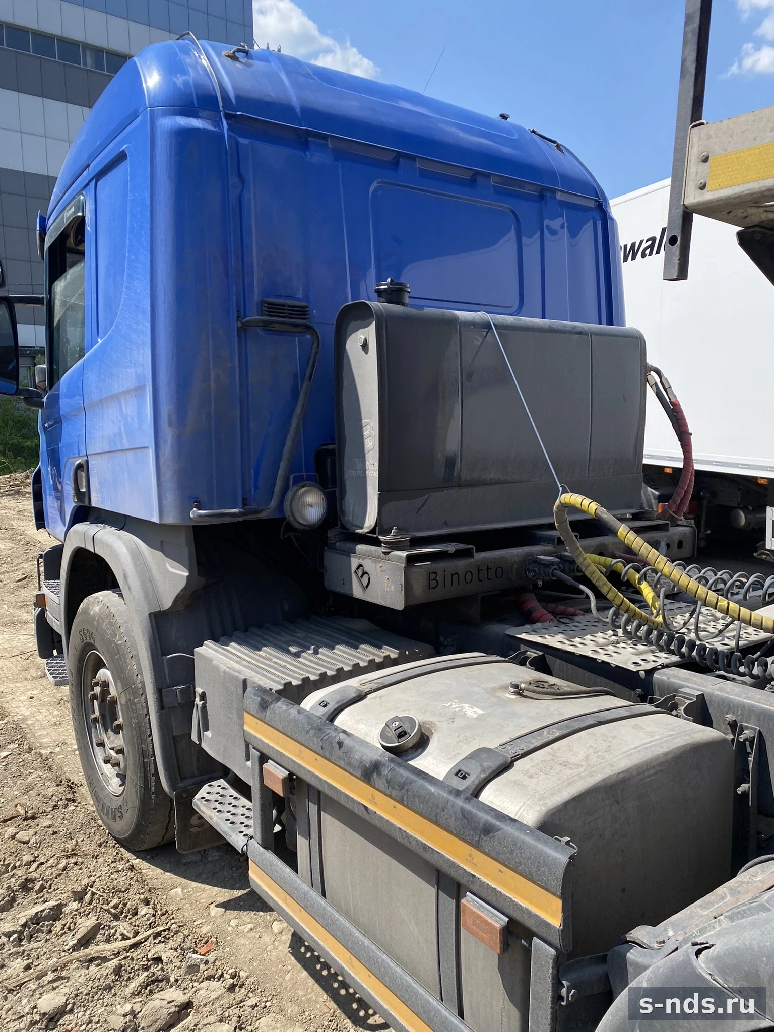 SCANIA