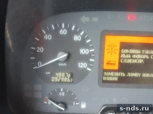 MERCEDES-BENZ