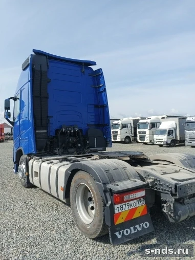 VOLVO