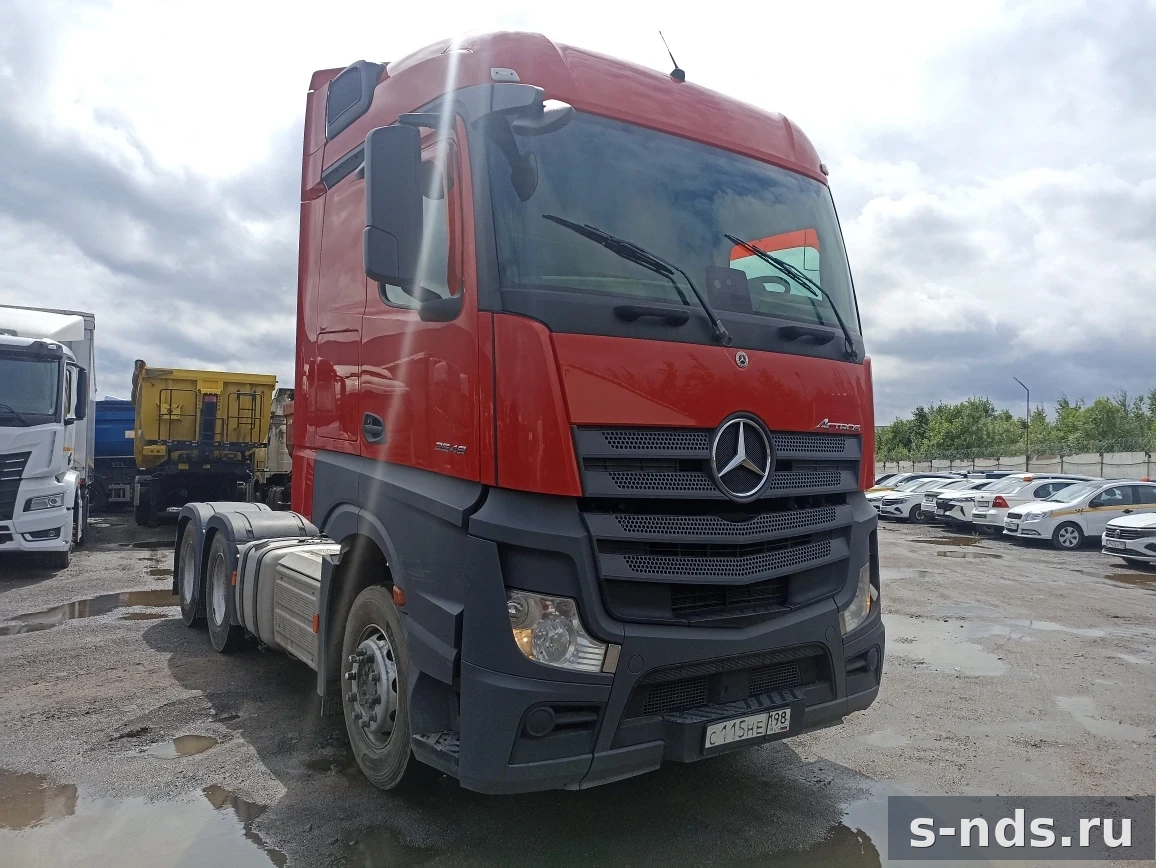 MERCEDES-BENZ