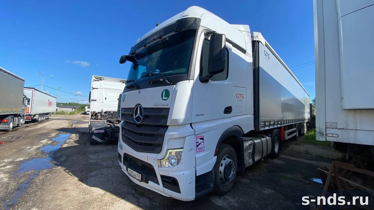 MERCEDES-BENZ