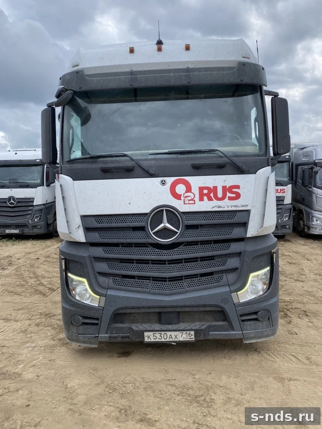 MERCEDES-BENZ