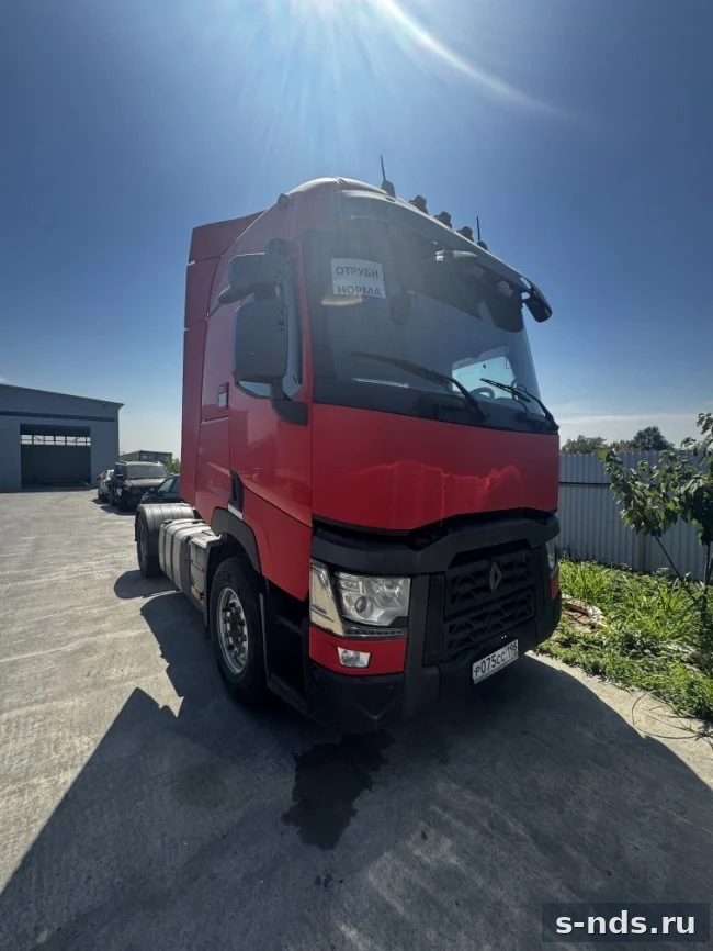 RENAULT